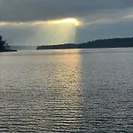 Hausboot Rollyboot Ботель *