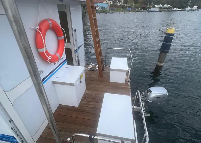 Hausboot Rollyboot Botel